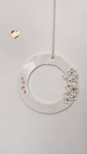 Image of Médaillon fleuris