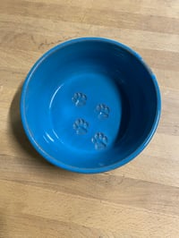 Image 5 of Medium Pet Bowl