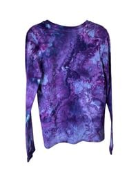 Image 8 of IRREGULAR S Ladies Long-Sleeve Stretch Tee in Purple Haze Ice Dye