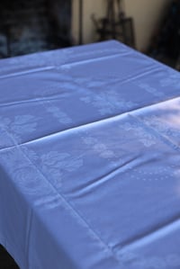 Image 3 of 1 Tischdecke mit Hohlsaum und Chrysantemen, 140x160cm