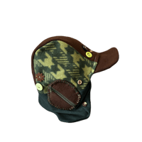 Image 2 of urth cap