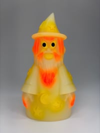 Image 1 of GLOW IN THE DARK WIZARD (YELLOW/NEON ORANGE)