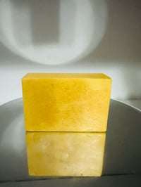 Image 3 of CINDY GLOW