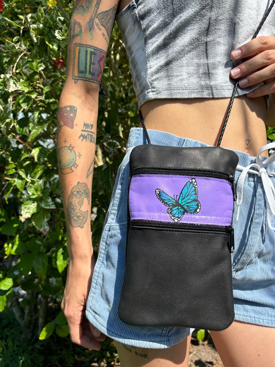 Image of Butterfly purse 