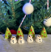 Image 4 of Teeny Tiny Snowman and Christmas Tree
