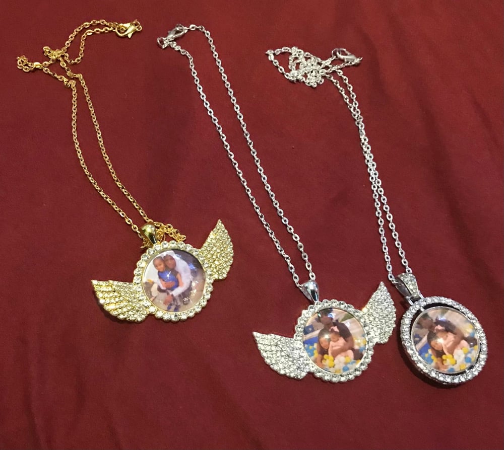 Image of photo necklace 