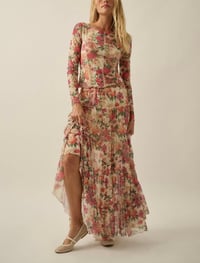 Image 2 of A set for spring