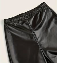 Image 2 of Casual - Style 24