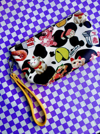 Image 2 of LUCKY CAT CARRY CASE 