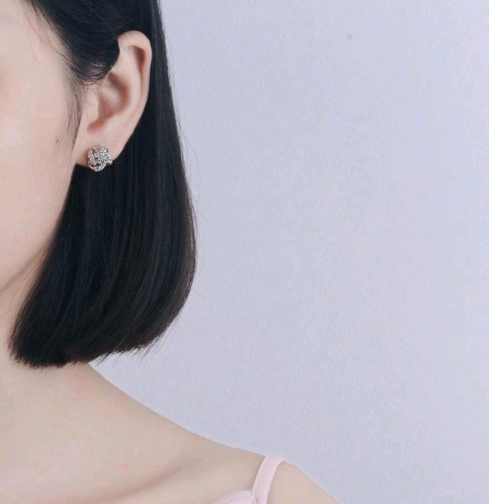 Image of Yancy Stud Earrings 