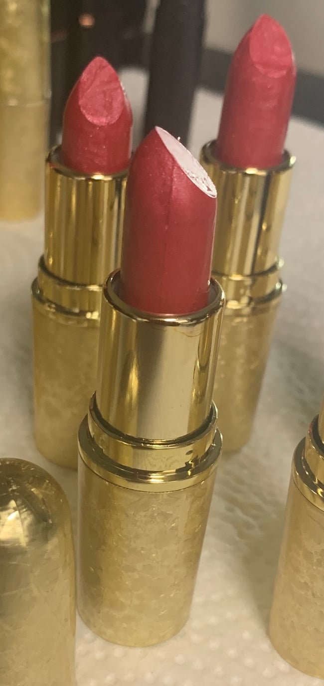 Lip seduction lipstick 