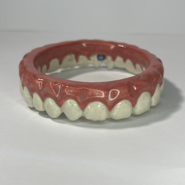 Teeth Bracelet D - 6.75 in Inner Circumference