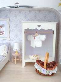 Image 2 of maleta lavanda