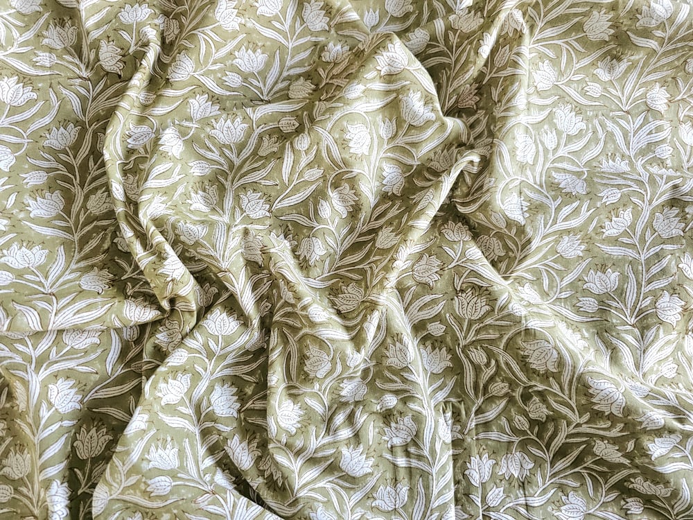 Image of Namaste fabric tulipes pistache