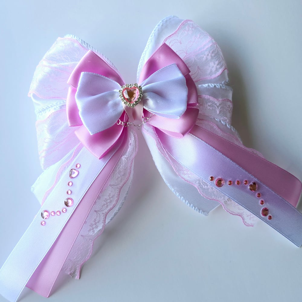 Image of Pink Frills Lightstick Bow