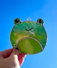 Image 3 of Stained Glass Iridescent Frog