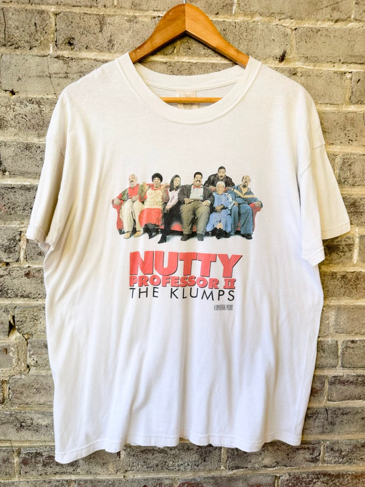 Image of Year 2000.Vintage NUTTY PROFESSOR II - THE KLUMPS MOVIE PROMO TEE