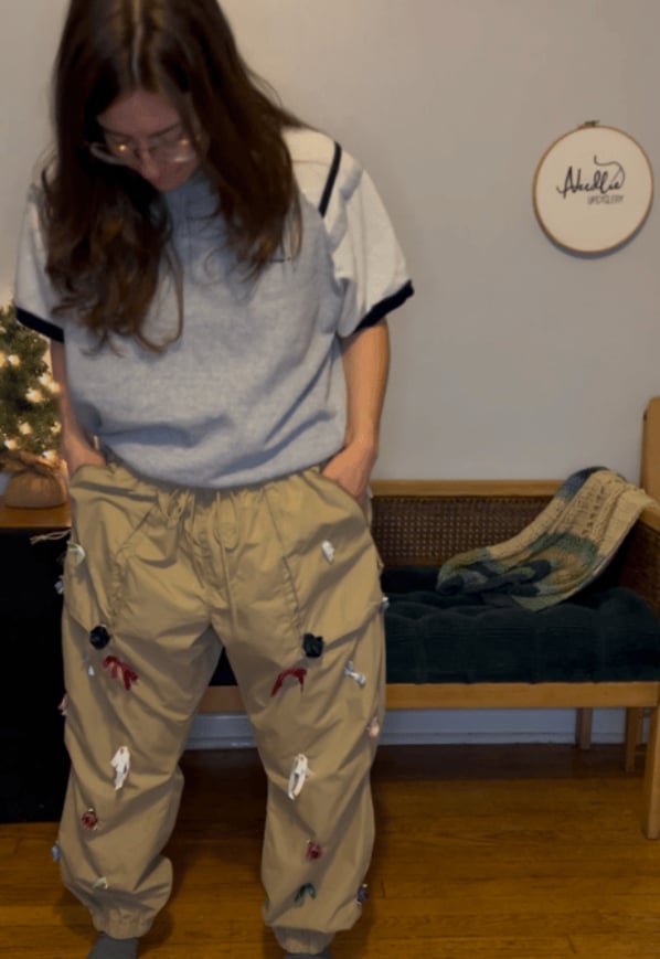 Bows and Rosettes Joggers, size 2X