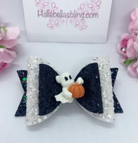 Image 3 of Halloween Ghost