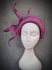 Image 3 of 'Corey' in Mauve Parisisal 