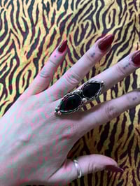 Image 2 of Ring oder Kette aus Sterlingsilber mit  2 schwarzen Onyx und Silberkugeln