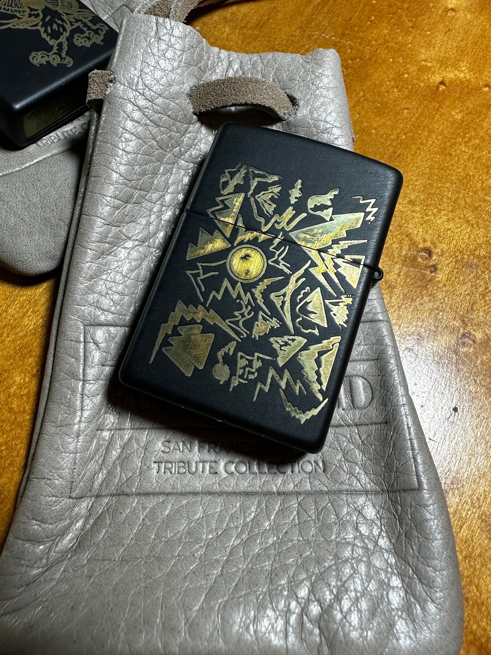 Wings Zippo