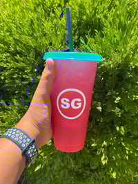 Image 1 of Color Changing Cups