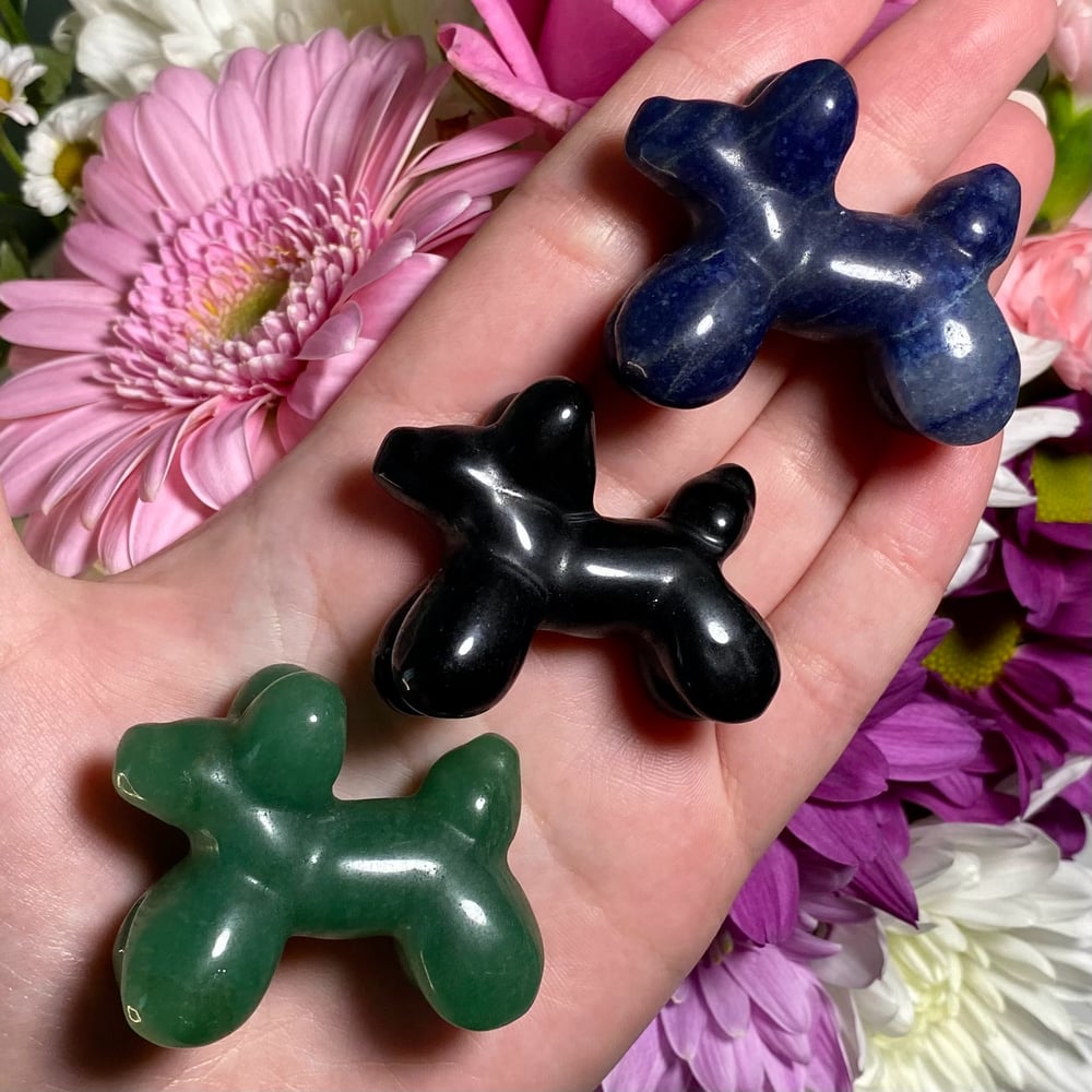 Image of Balloon Dog Carving