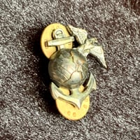 Image 3 of WWI USMC Eagle Globe & Anchor Pin