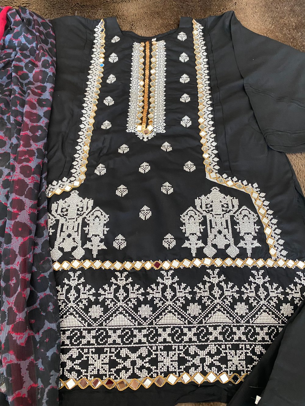 Black Mirror suit 
