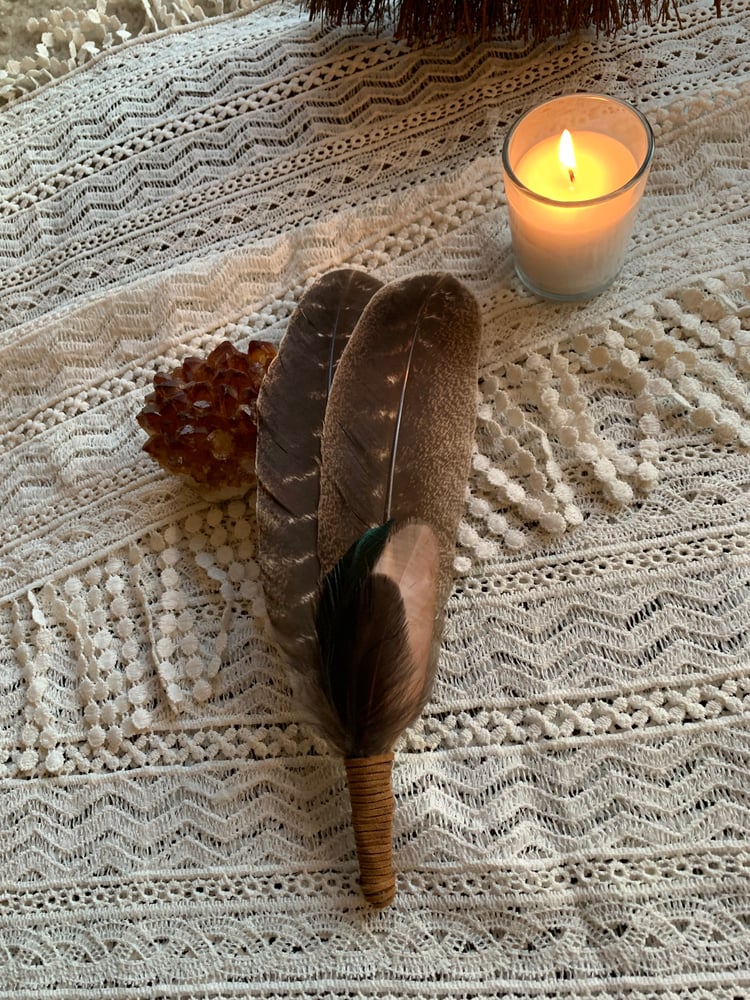 Image of A natural beauty ~Smudge feather large Free US shipping 