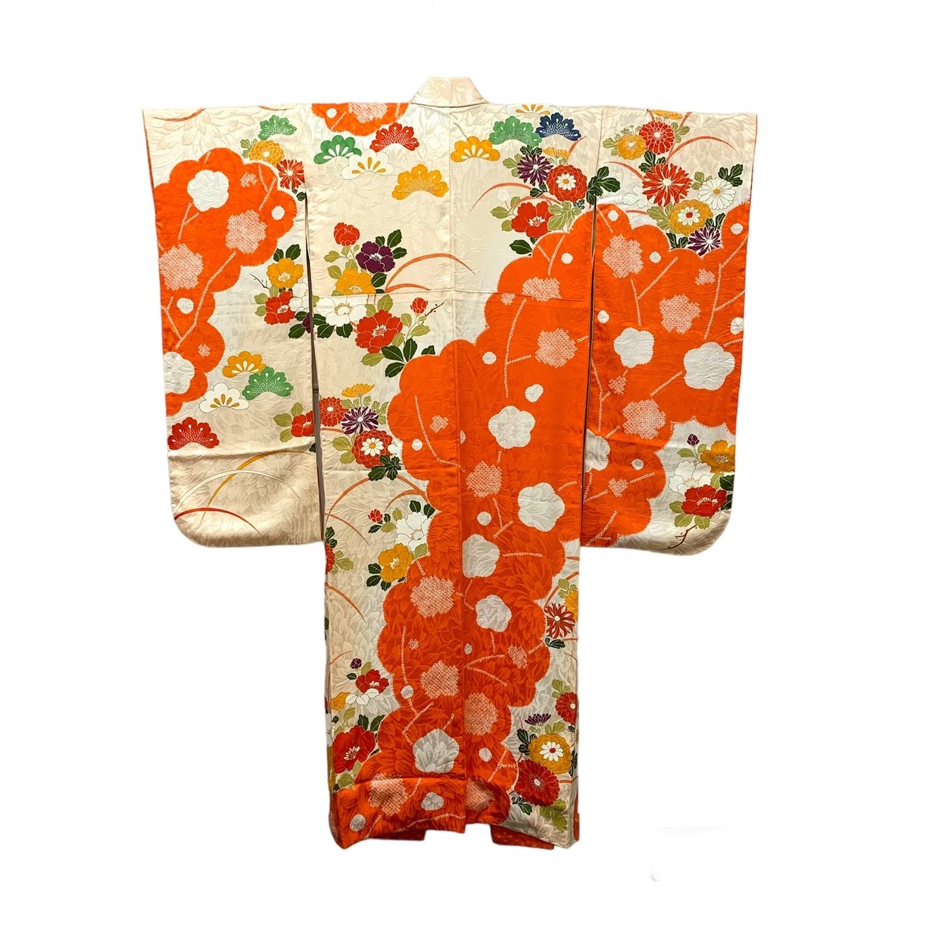 Antique Silk Furisode (Cream & Vermillion) | LUMEN