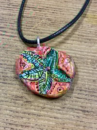 Image 1 of Pendy 5