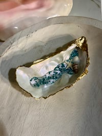 Image 2 of Oyster Shell Trinket Dish OT113