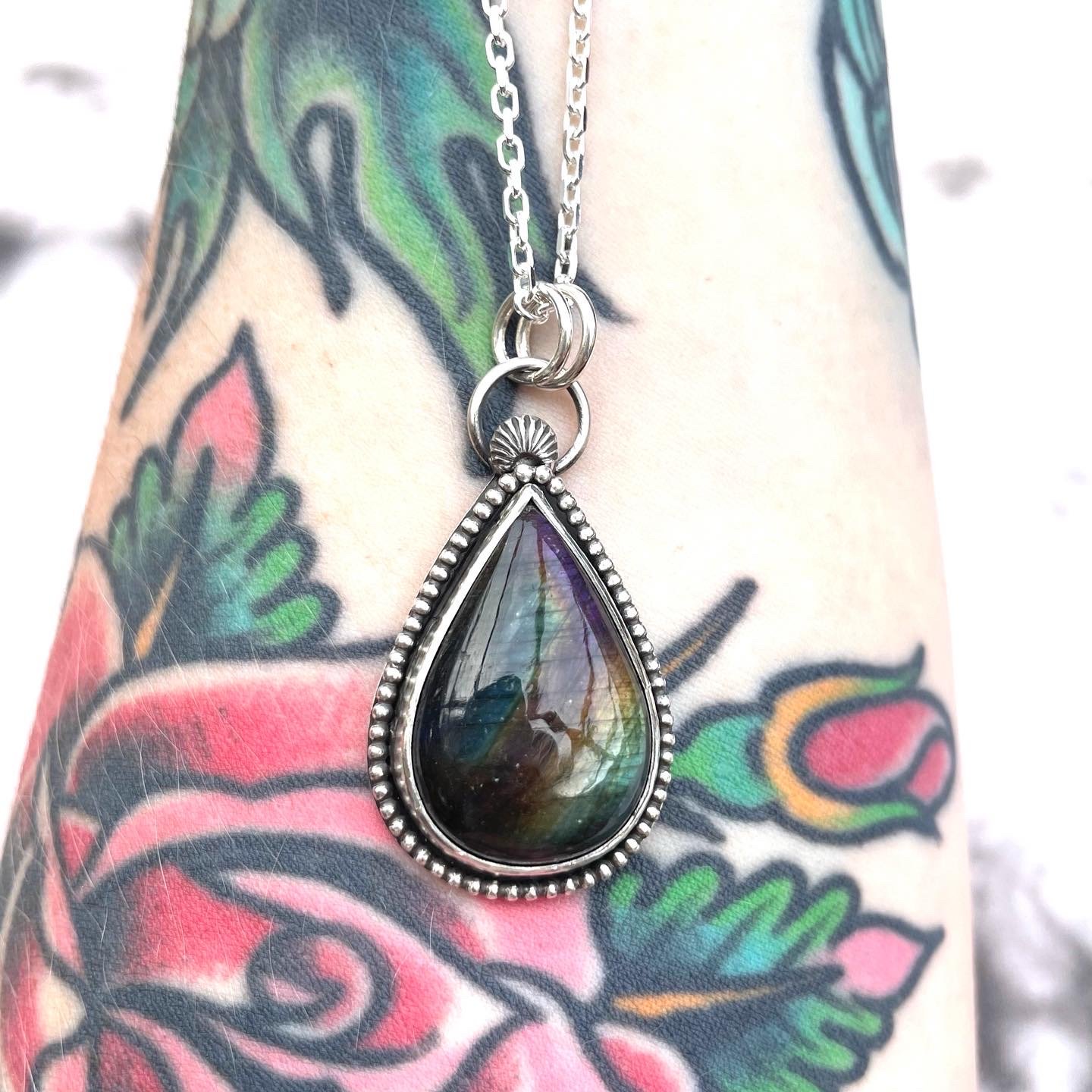 Image of Handmade Steling Silver Multicolour Labradorite Teardrop Pendant