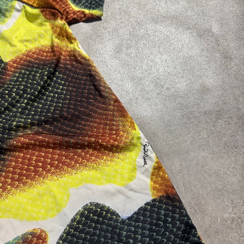 Image of Roberto Cavalli T-shirt, Size Medium