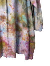 Image 7 of M Cotton Forager Top in Muted Watercolor Ice Dye