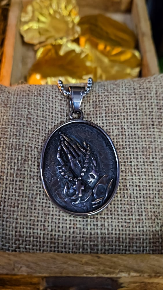👑The Armored Kingdom: Hand of Grace Prayer Necklace