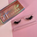 Image 3 of Chasin’ Money Lashes