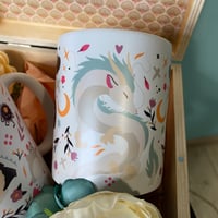 Image 2 of Mug Haku voyage de chihiro . Vendu à l'unité ou à intégrer dans un lot de 3 (36€ les 3)