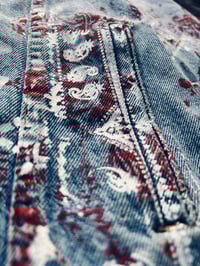 Image 3 of All Over Bandana Print Levi’s Trucker
