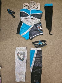 Image 4 of Worn Gear - Blue