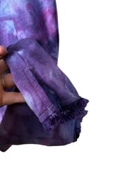 Image 6 of ♻️ UPCYCLED 3X PLUS Knit Pocket Crop Pants in Purple Haze Ice Dye