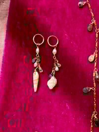 Image 2 of Earthy sapphire shell earrings 