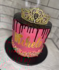 Image 3 of Drip Queen Cake