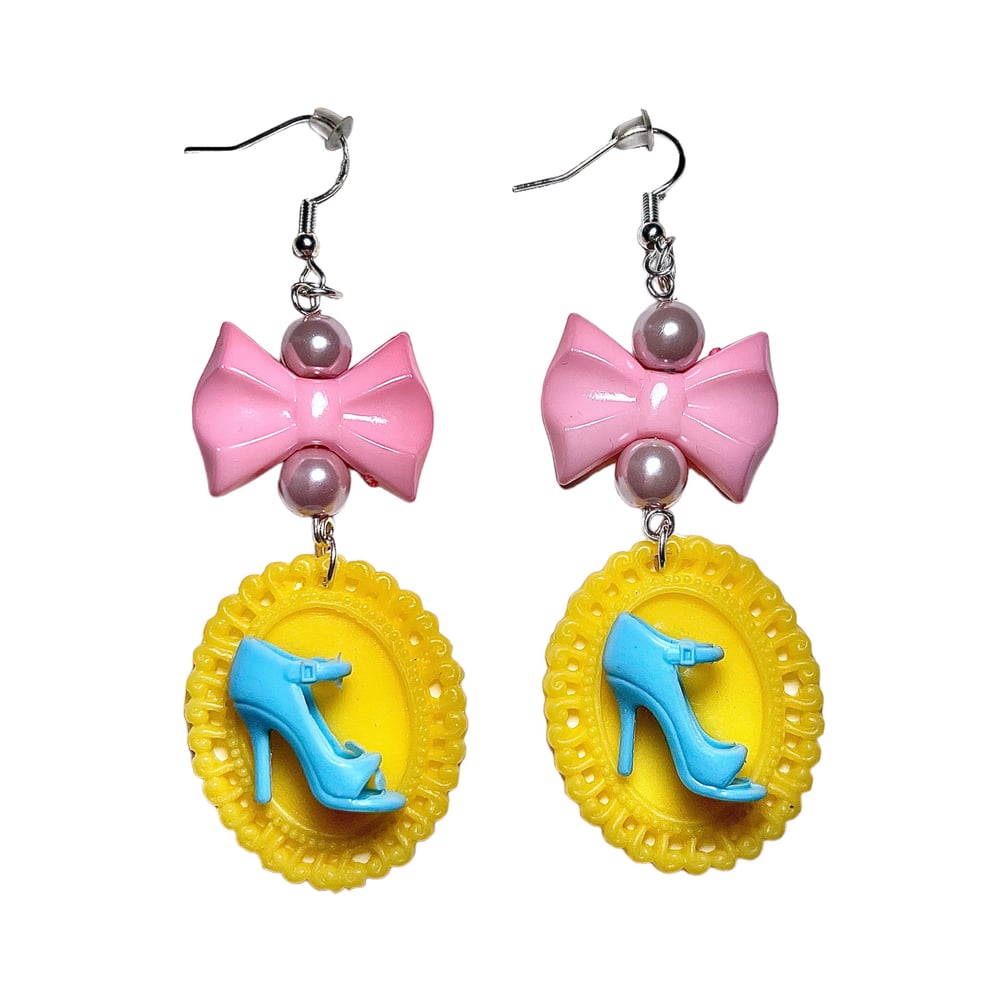 Image of Doll Shoe Earrings
