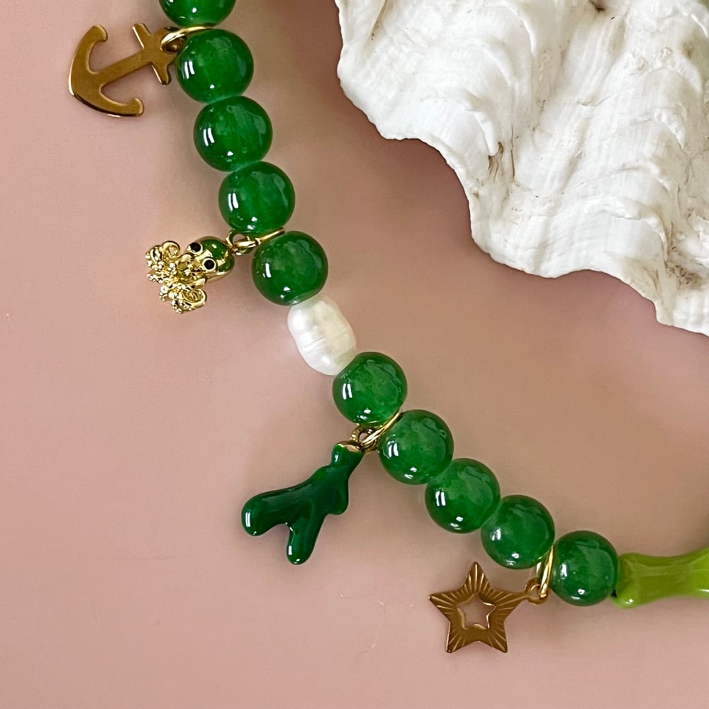 Image of Green glass bead and pearl necklace - Sea theme