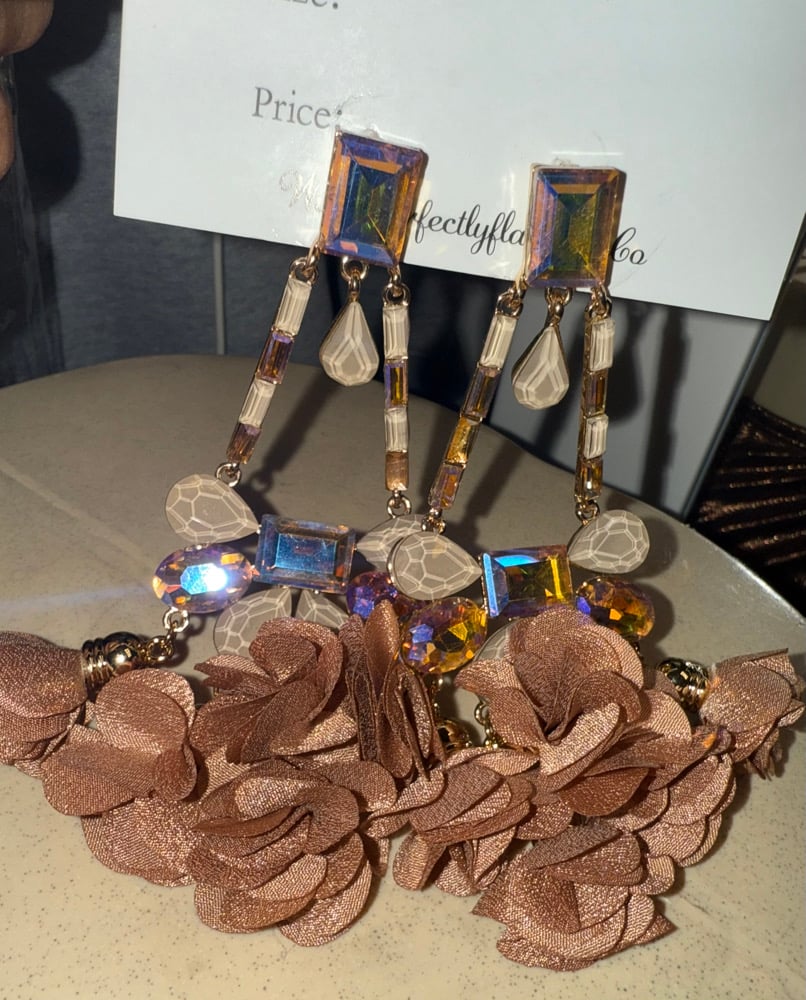 Image of THE STATEMENT 