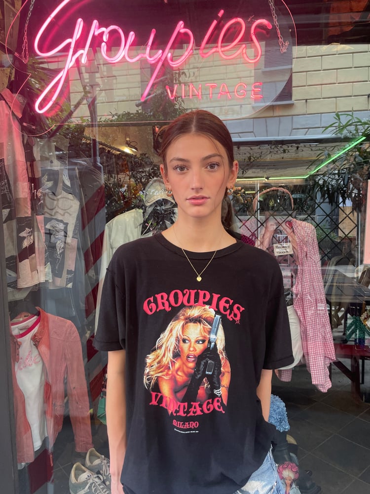 Image of VINTAGE T-SHIRT - GROUPIES MILANO 2024