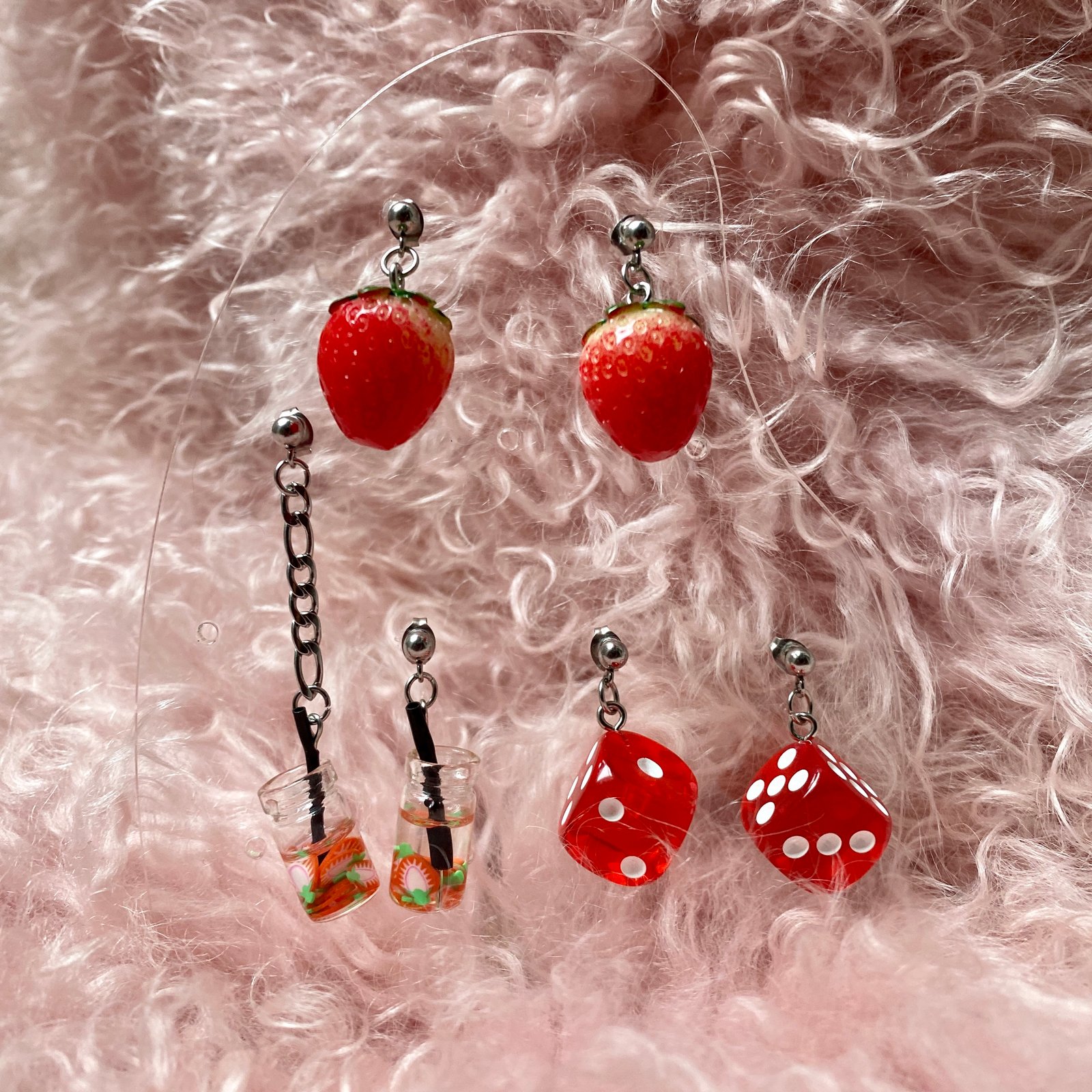 Red Jelly Belly Strawberry Dangle Earrings Vintage Fashion Jewelry -  CranberryManor Fine Antiques & Vintage Collectibles